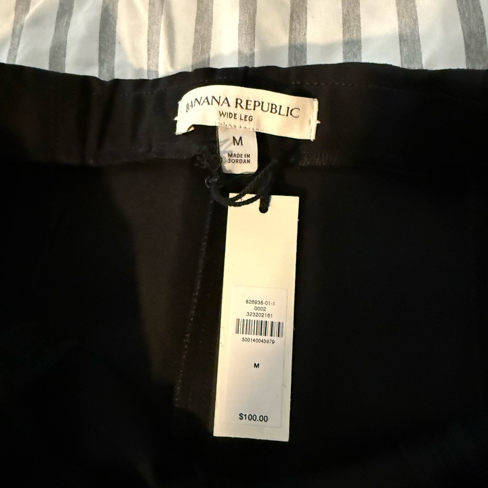 Banana Republic Black Wide Leg Pants - Picture 2 of 2